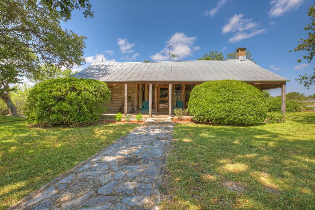 Historic Log Cabin Retreat Near Town on 5 Acres! image