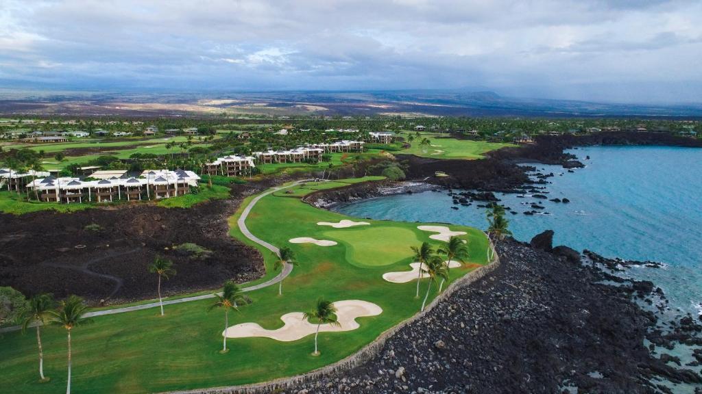 Mauna Lani Point image