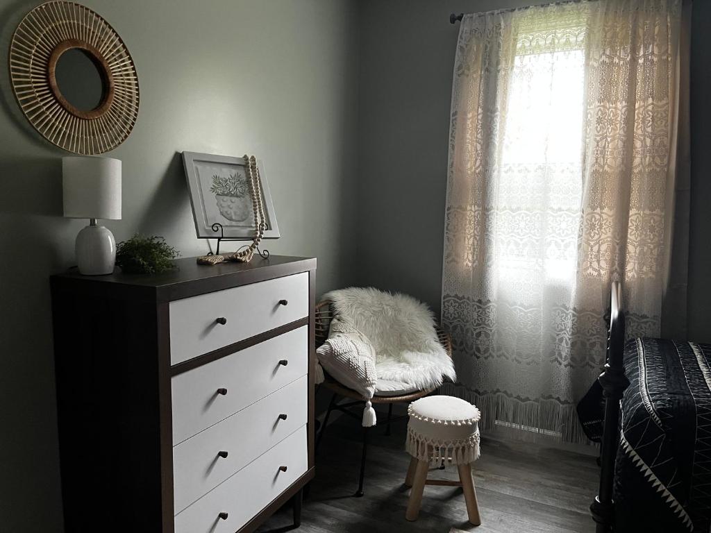 Country Hills Hideaway photo 2
