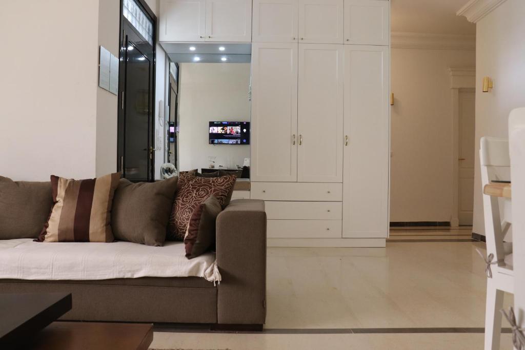Luxury house directly on the beach photo 1