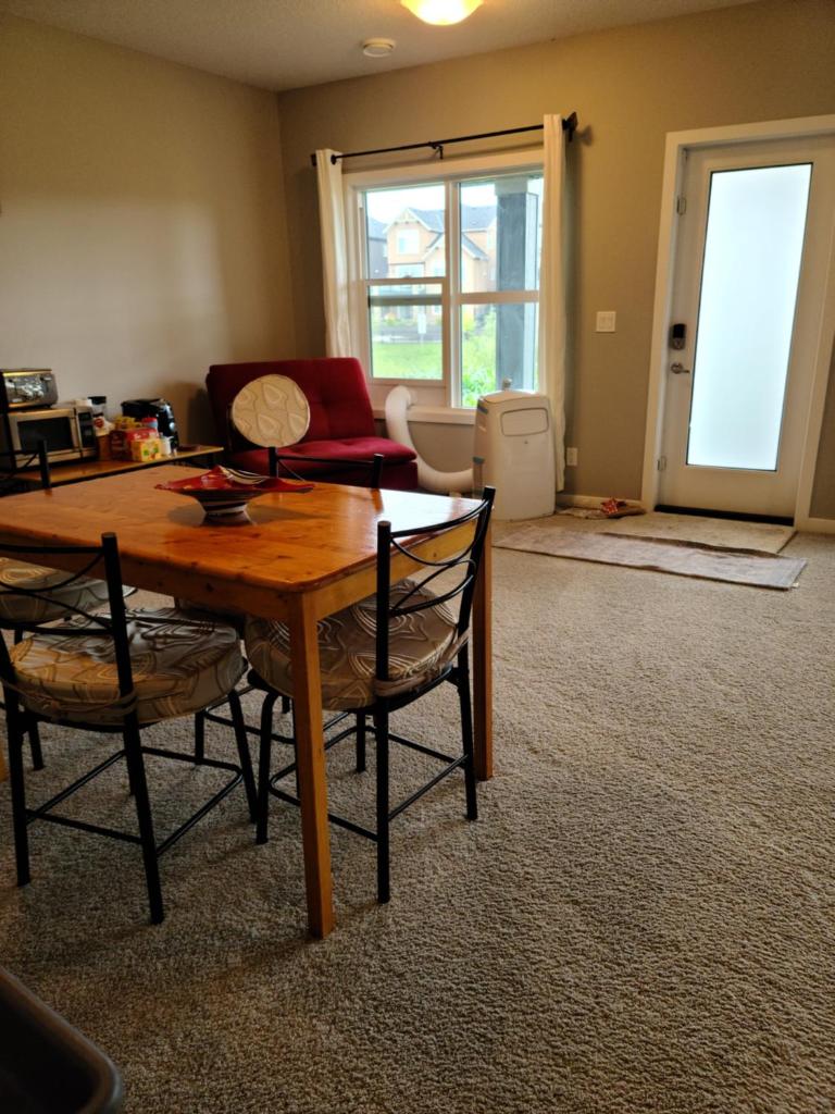 Very large finished walkout basement/ scenic views photo 3