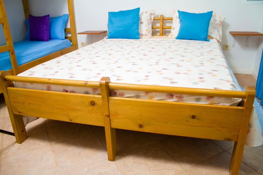 Relaxing Blue Flat near beach! photo 3