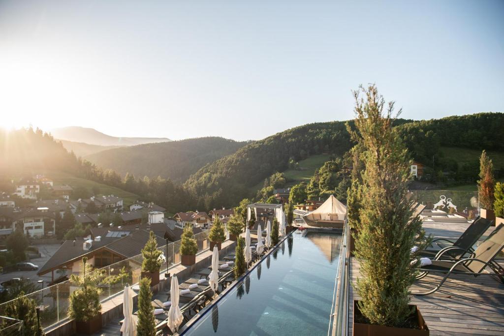 ABINEA Dolomiti Romantic SPA photo 3