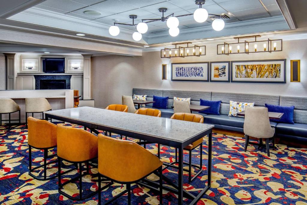 Residence Inn by Marriott Boston Woburn image