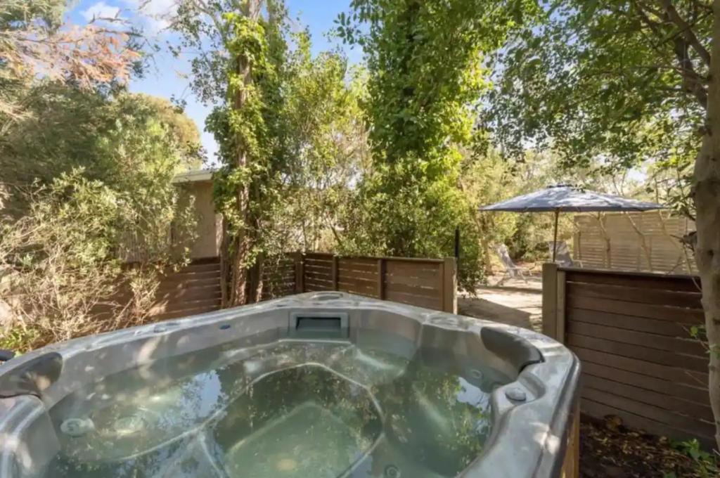 Rye Beach And Pool House photo 1