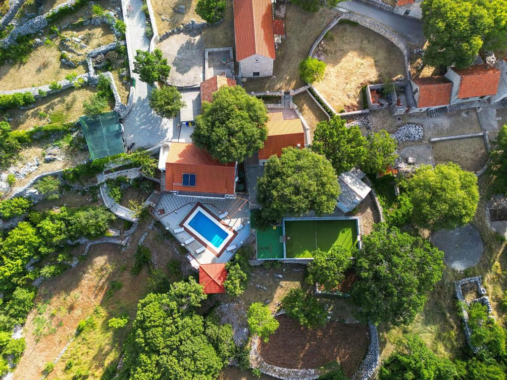 Villa Sena - private pool, sports field, BBQ, parking - Lovreć photo 2