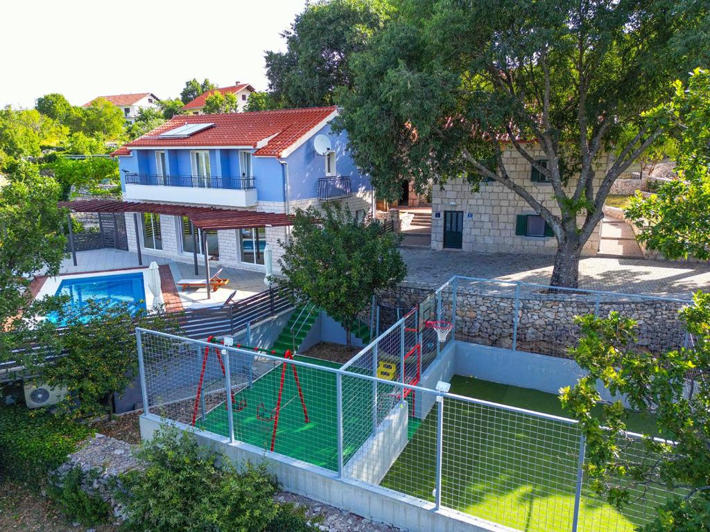 Villa Sena - private pool, sports field, BBQ, parking - Lovreć photo 1