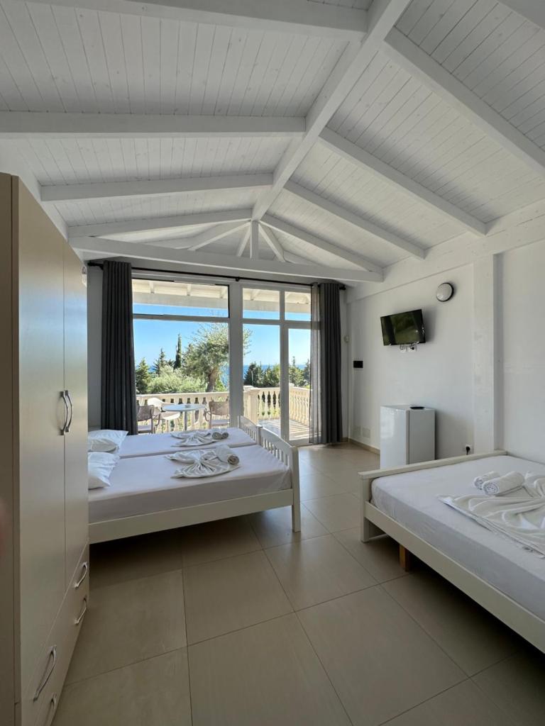 Essos Villas photo 1