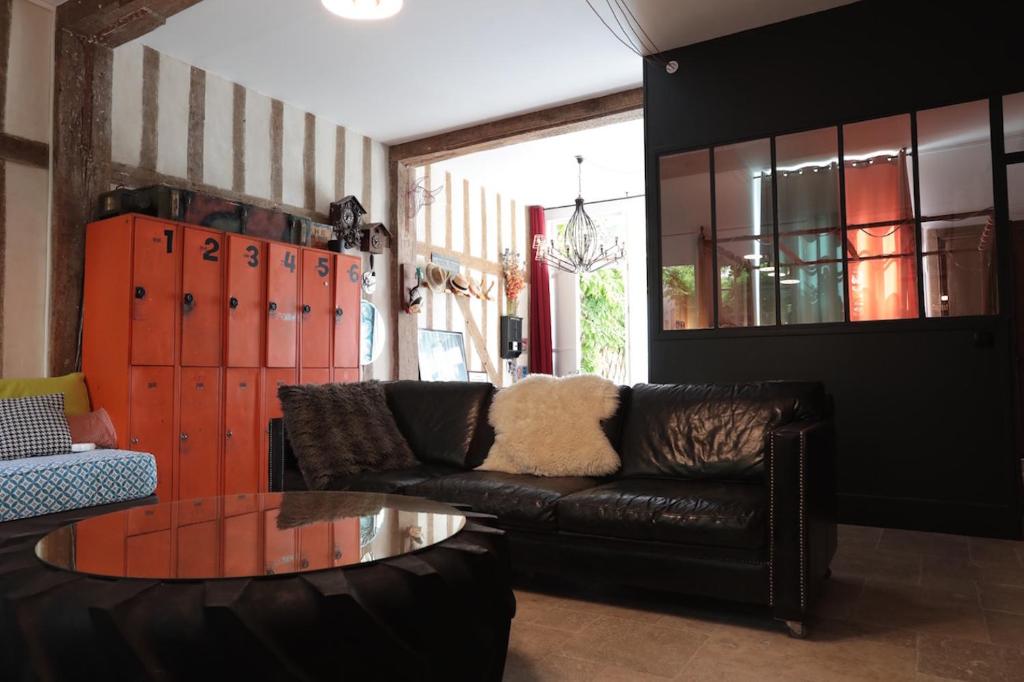 Atelier des Glycines, appartement de charme en centre ville de Troyes dans le Bouchon de Champagne photo 4