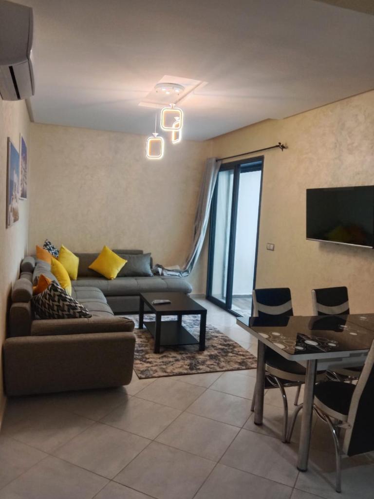 Oceanica by Smir Park beautiful apartment Mdi'q , Marina smir