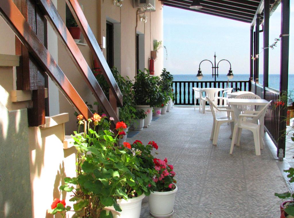 MARIA Studios & Apartments photo 2