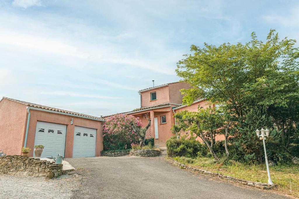 Au jardin des gallinettes location villa piscine privée Carcassonne photo 4
