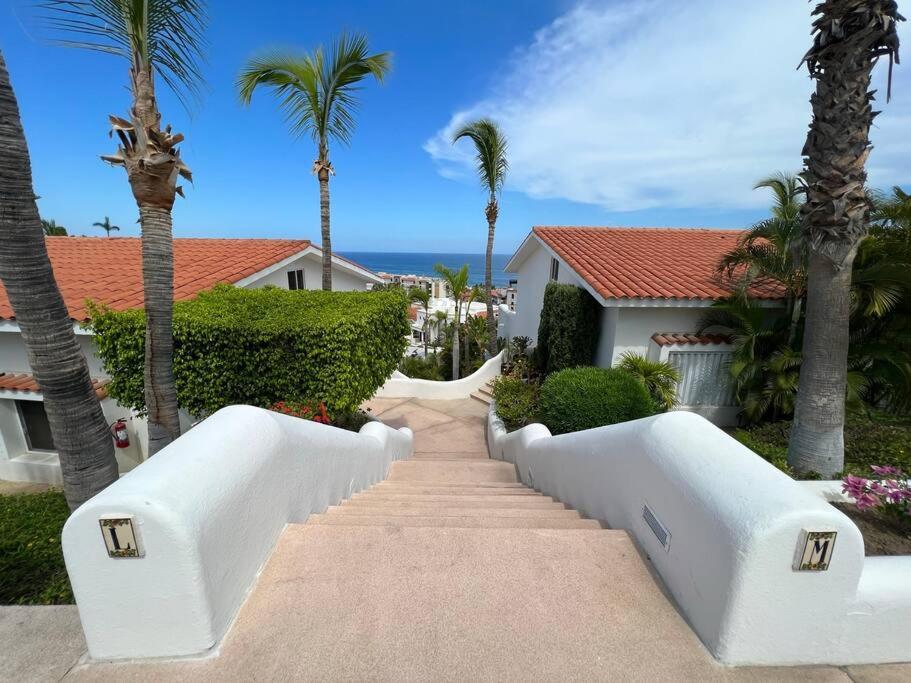 Upscale 2bdrm Condo In La Jolla photo 1