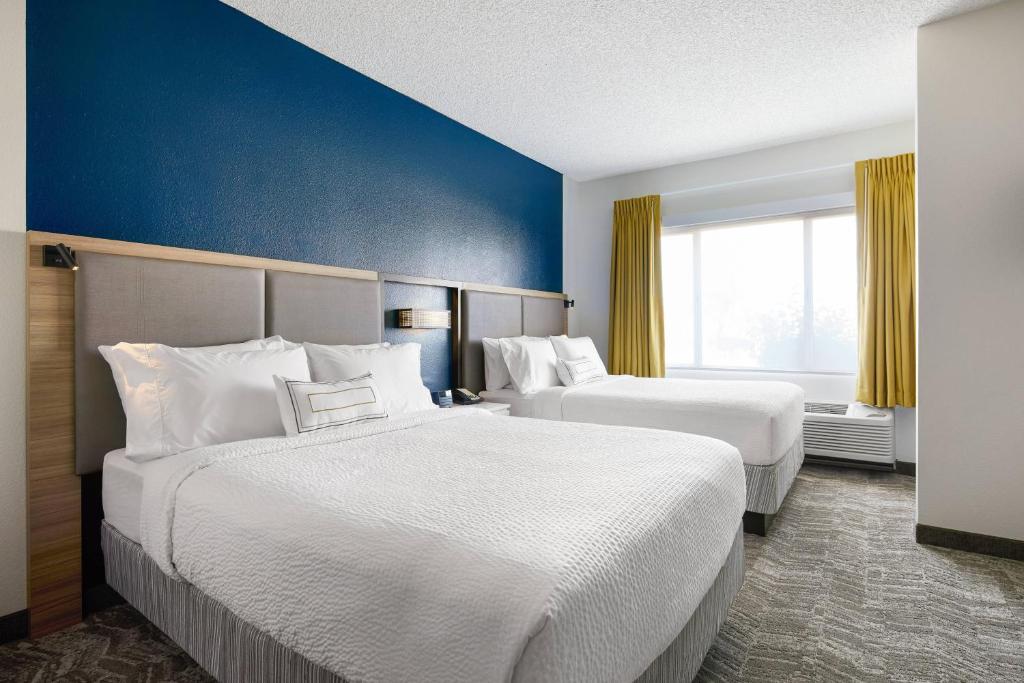 SpringHill Suites Tempe at Arizona Mills Mall - Tap to explore photos