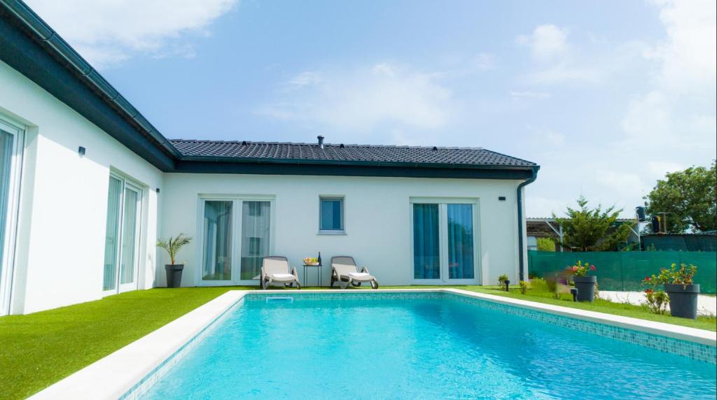 Villa Corona Cordis