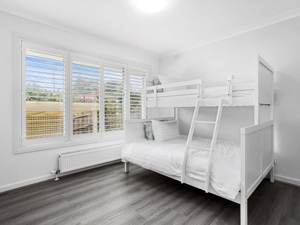 Picture-Perfect Mornington Getaway photo 1