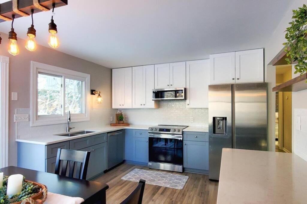 Book Entire House, 3 Bedrooms in White Bear Lake photo 2