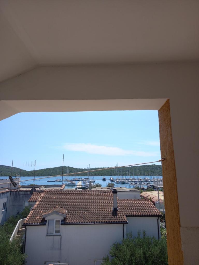 Apartman Pirovac photo 4