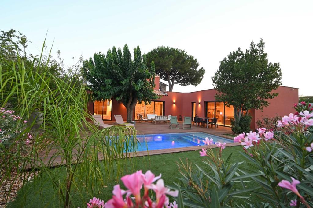 Maison B photo 3