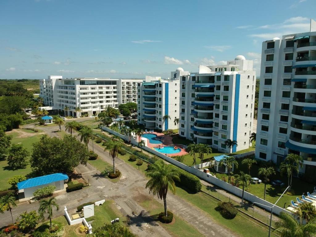Apartamento para Alquiler en Playa Blanca photo 2