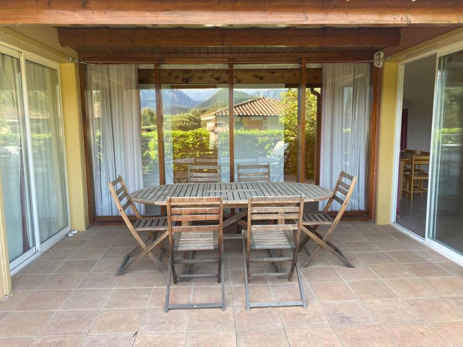 Charming house in Espinet domain photo 2