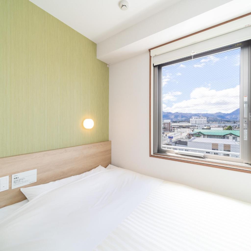 Super Hotel Yahaba Station East Exit photo 2