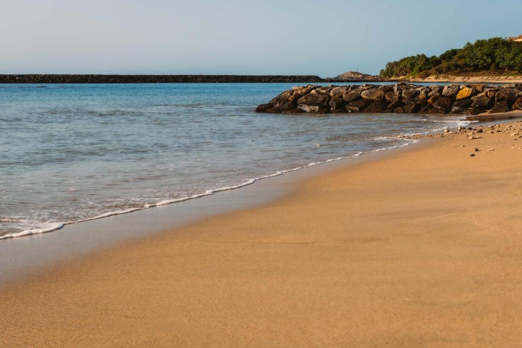 Ananthaya Beach photo 4