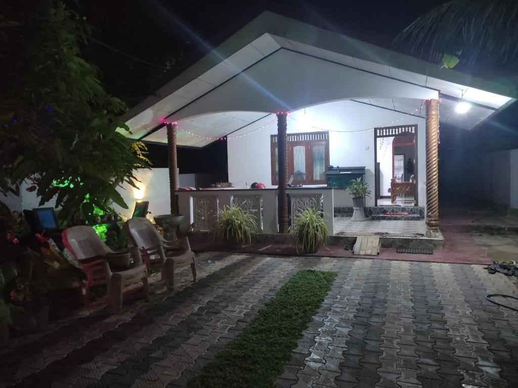 Red Rose Villa Mirissa photo 3