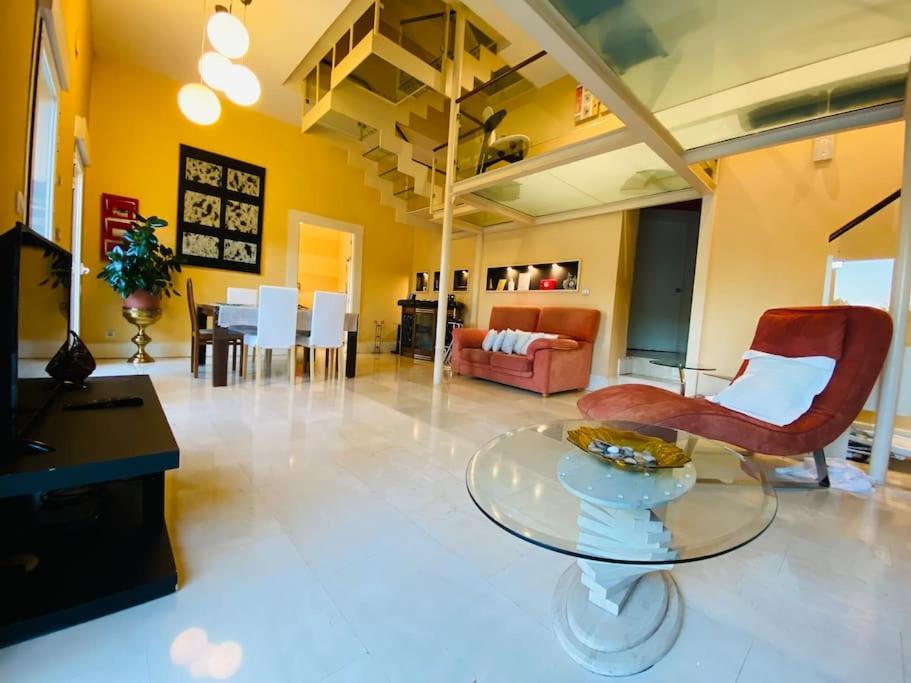 Madrid city modern apartment in villa, free WIFI photo 1