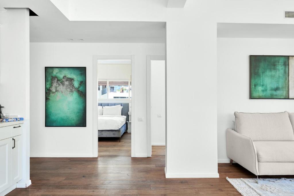 Boutique apartment with sea view photo 1