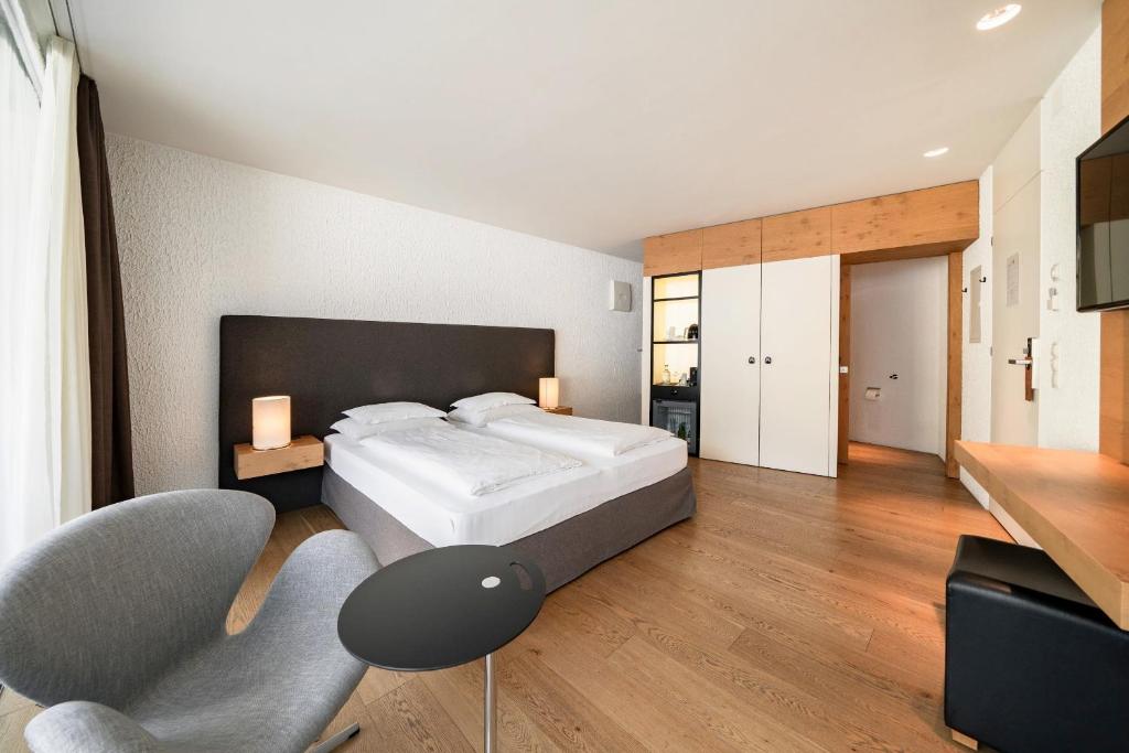 Soley Suites - adults only - Tap to explore photos