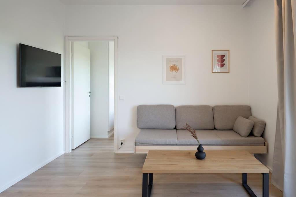 Norden Homes 2-Bedroom Apartment photo 4