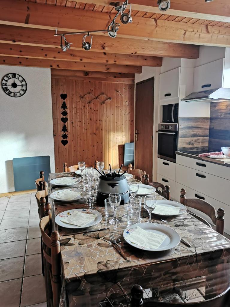 Demi-Chalet l'Ancolie -- Prox pistes photo 1