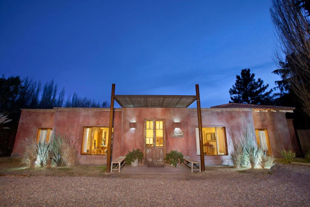 Posada Borravino photo 1