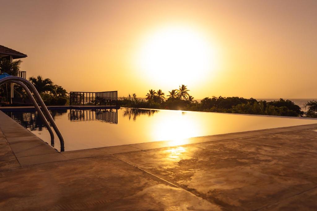 Ananthaya Beach photo 2