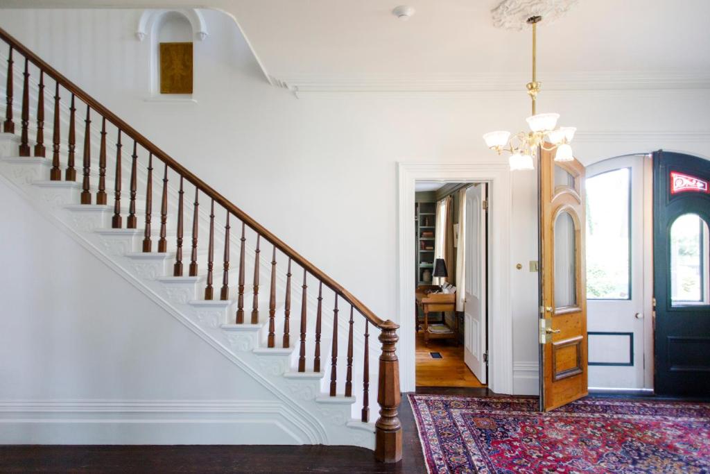 Woodbourne Inn photo 3