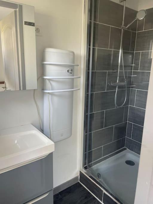 Charmant appartement avec parking privée photo 3
