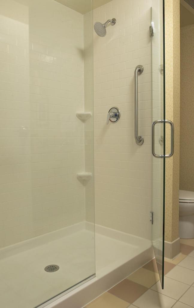 Fairfield Inn & Suites by Marriott Detroit Metro Airport Romulus photo 2