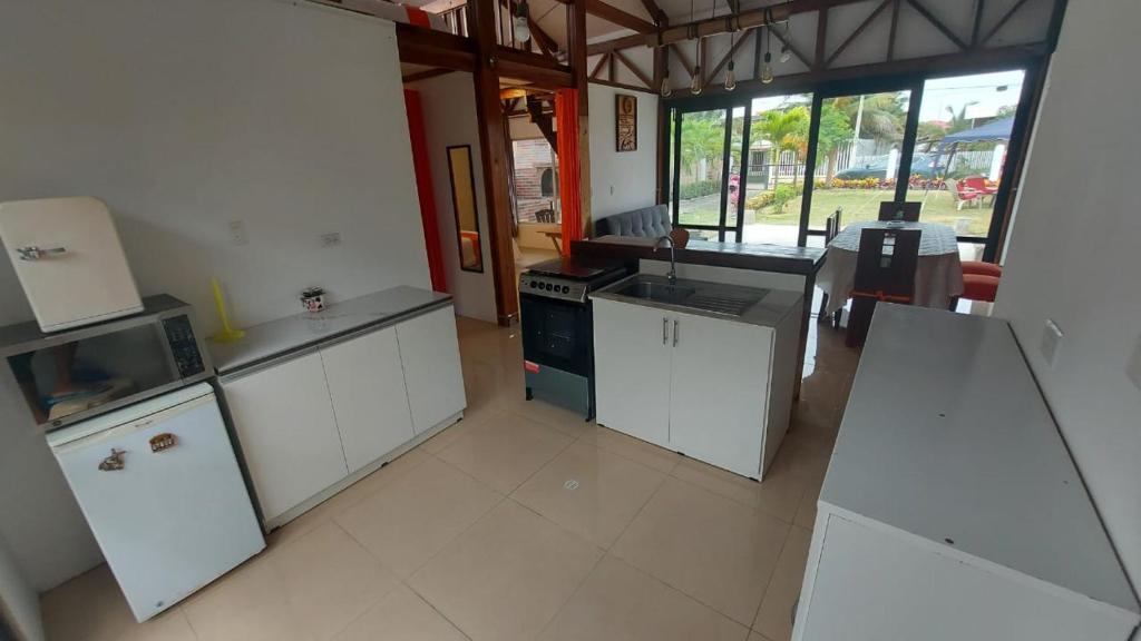 Casa Playa San Jacinto Manabi photo 4