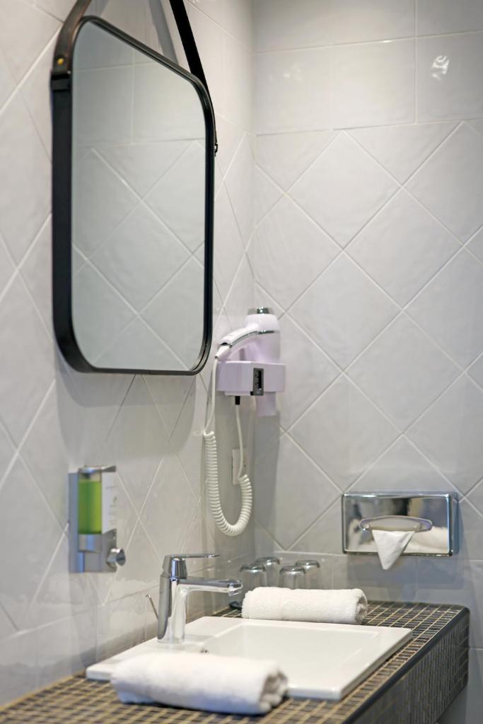 Le Saint Erasme, Hotel Eco Friendly - Tap to explore photos