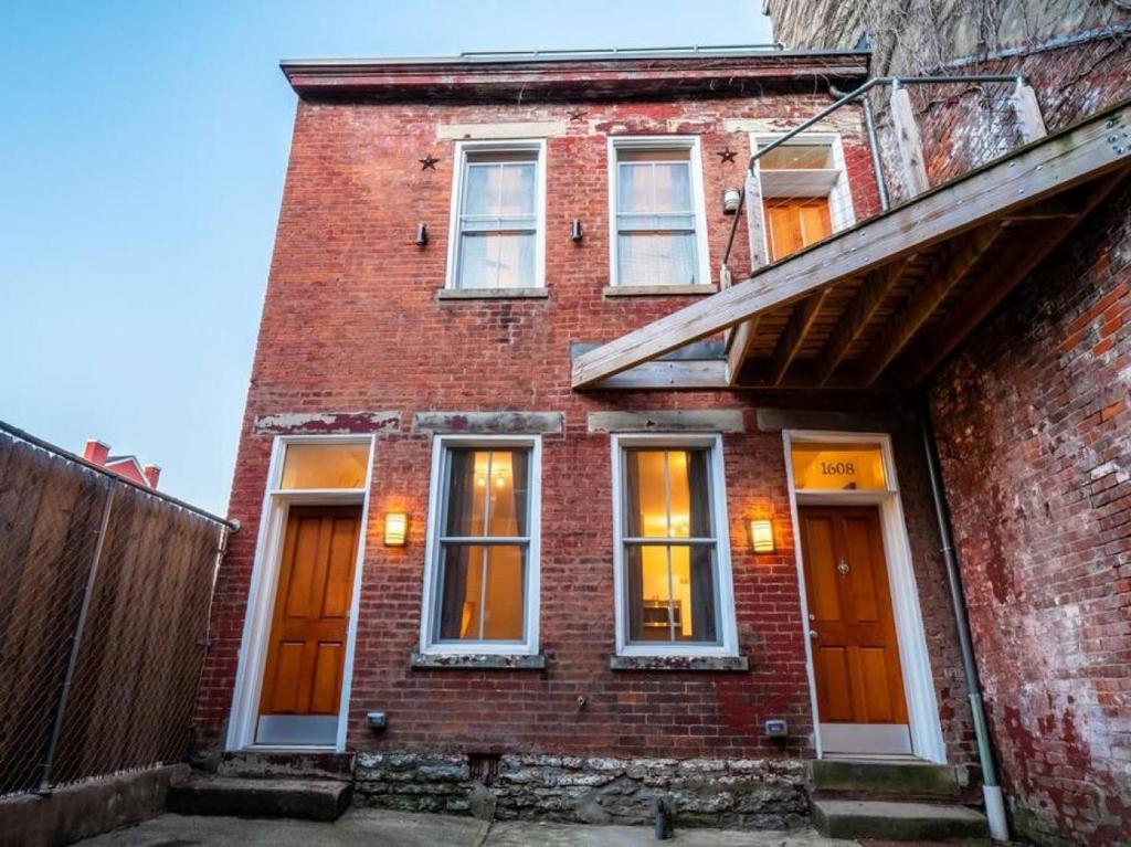Spacious Suites in OTR - Findlay Market