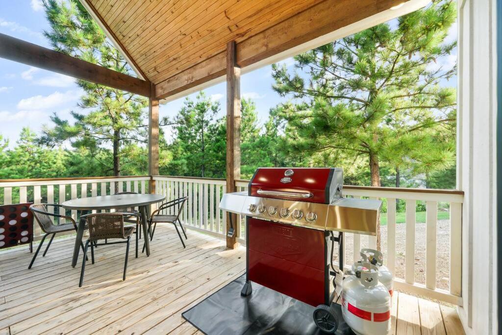 Double Arrow Cabin photo 3