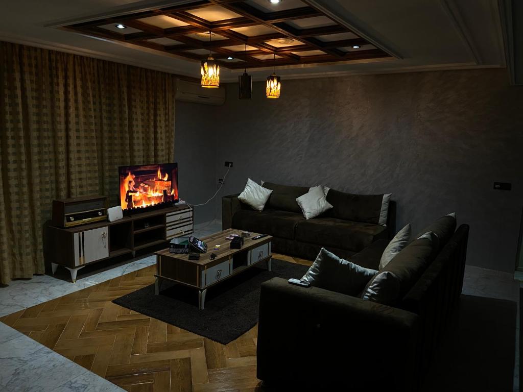 Centre ville hay Riad 06 69 soixante-huit trente-huit vingt-huit
