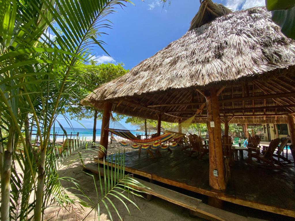 Casa Yosi, Beach Front Piece of Heaven photo 2