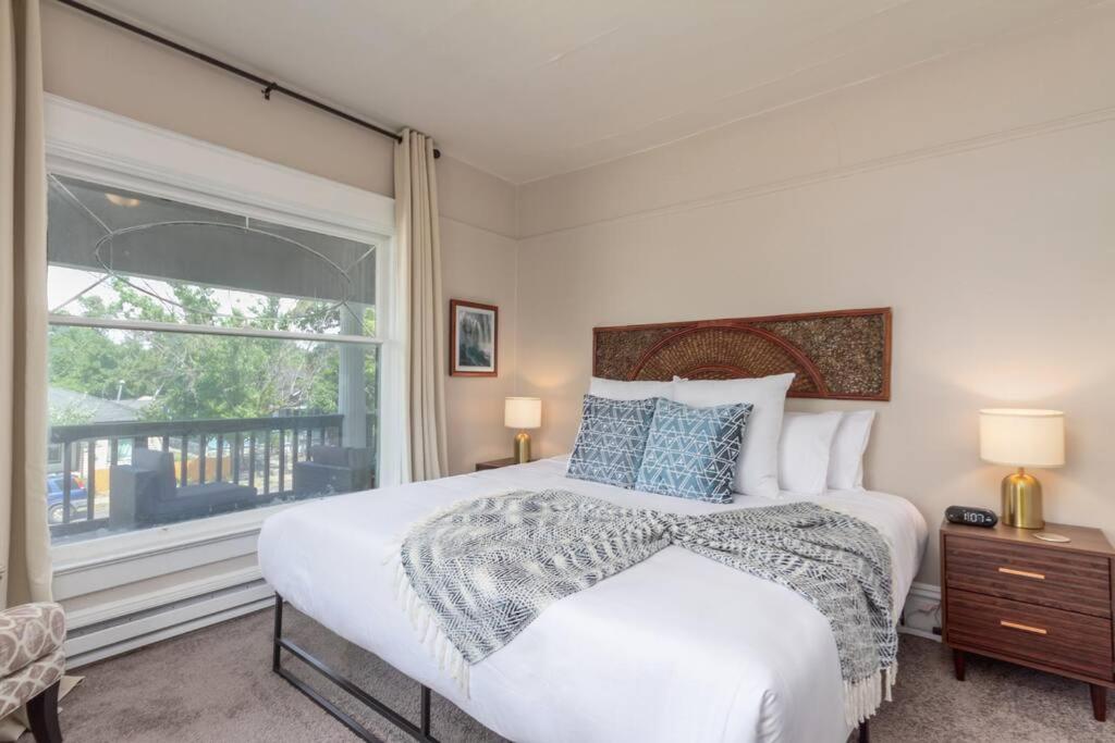 Historic 2 KING BED 1 Bath Near Downtown Spokane photo 3