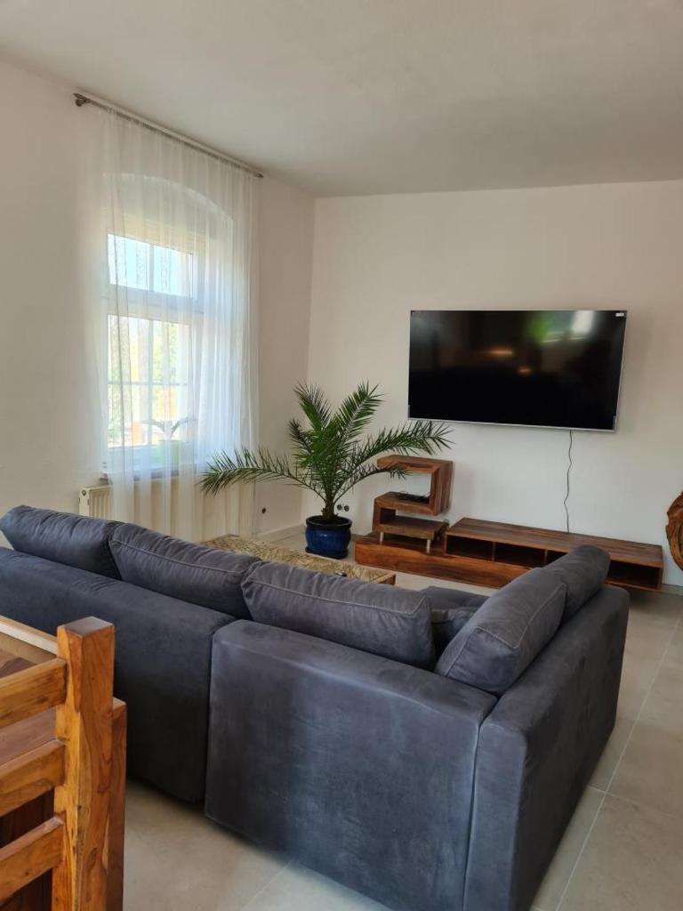 NEU! Ferienwohnung in Mücheln mit Balkon