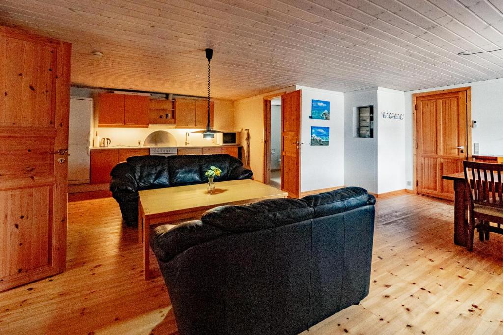 Upstairs photo 2