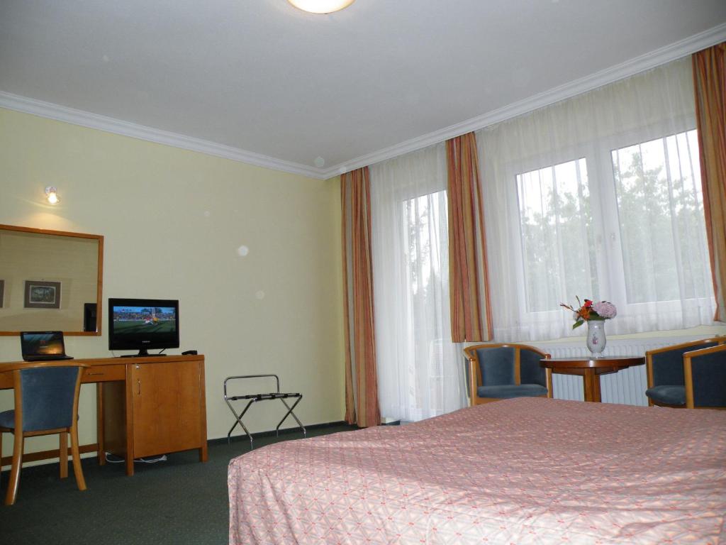 Апартаменты (Апартаменты (для 3 взрослых)), Apartment Pension Rideg Heviz