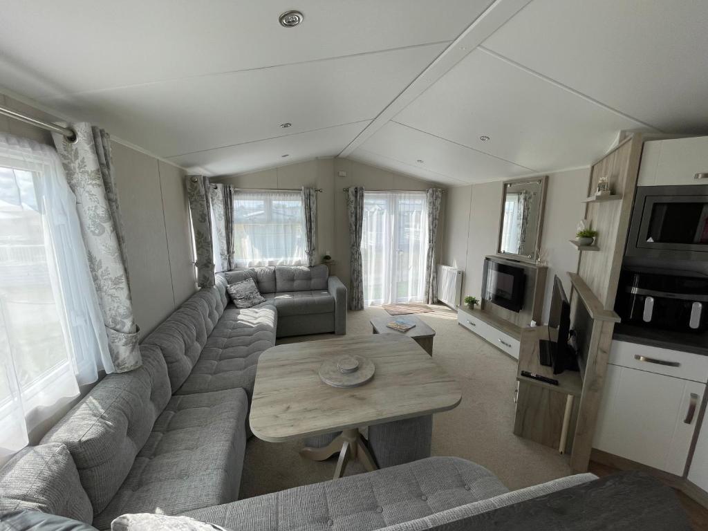 Fairview Caravan Hire photo 3