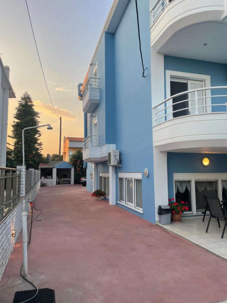 Dionisos Hotel photo 2